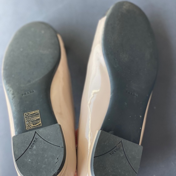 Prada flats - Picture 3 of 3